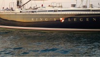 Kings Legend -  Beautiful Hull Lines